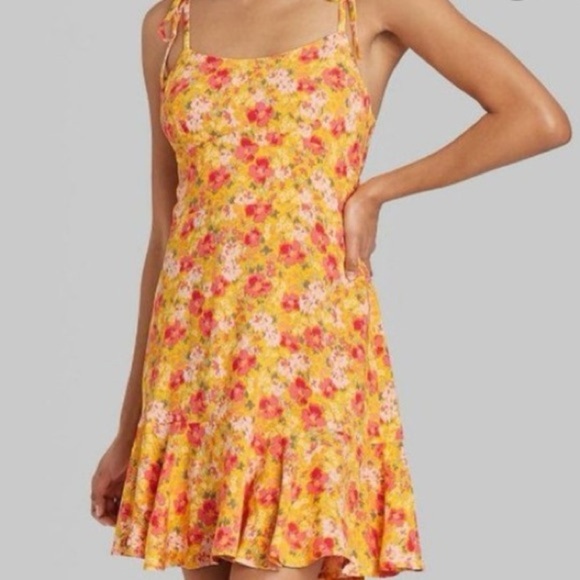 Floral Strappy Tie Back Ruffle Halter Mini Dress - Picture 4 of 12